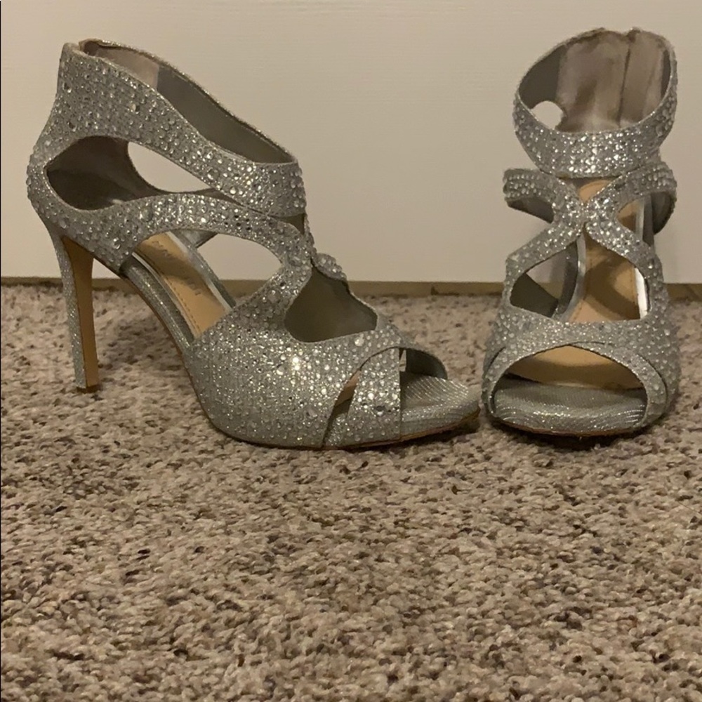 Gianni Bini sparkly heels